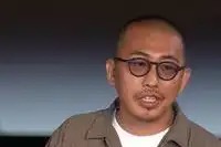 《巅峰》在线观看